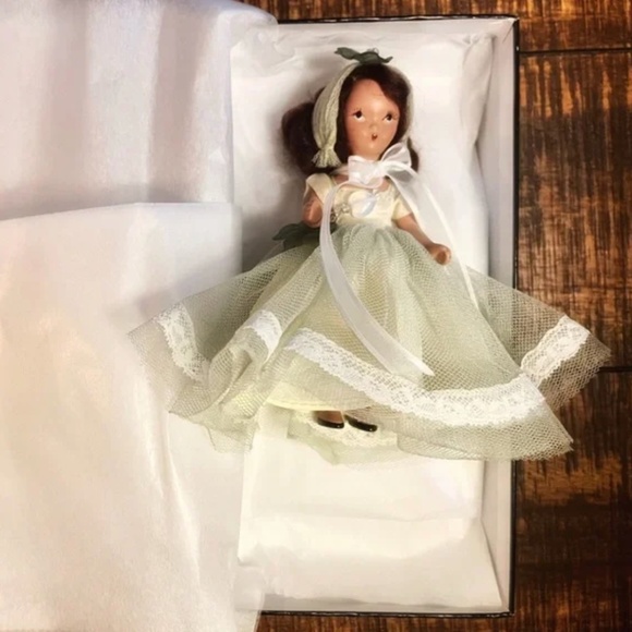 Nancy Ann Storybook Doll bisque 5.5 in 5 joints 1940s mint green dress leaves - Picture 1 of 7